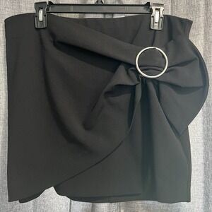 Express Women's Black‎ Draped Mini Skirt O-Ring Buckle Detail Size Large NWT
